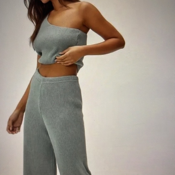 As Seen on Paige DeSirbo One Shoulder Top and Knit Pant Set - Picture 12 of 12